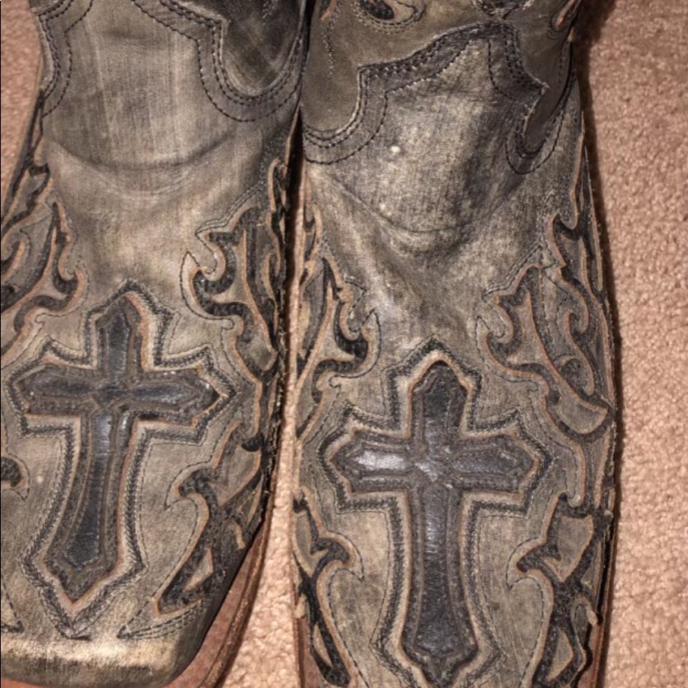 Corral boots from Buckle